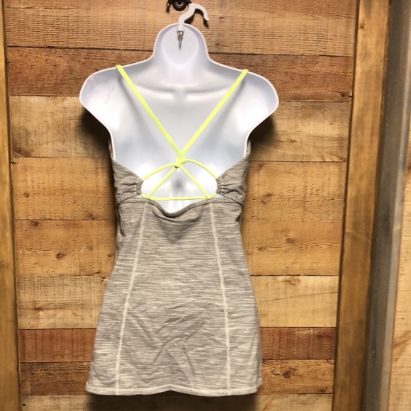 Lululemon tank top - Picture 3 of 10